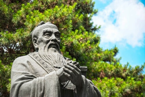Konfutse: Biografi af en ekstraordinær filosof