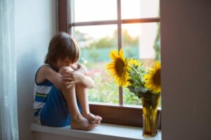 Virkningerne af indirekte vold i familien