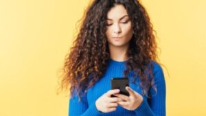 Curving: Skjulte afvisninger på sociale medier
