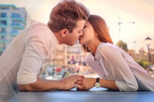 Millennials: Generationen af blind dates og ekspresforbindelser?