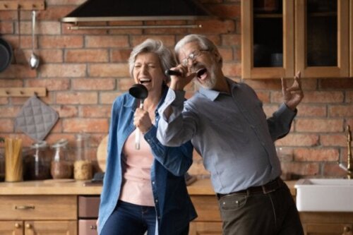 Videnskaben hævder, at sang kan forbedre hjernefunktionen