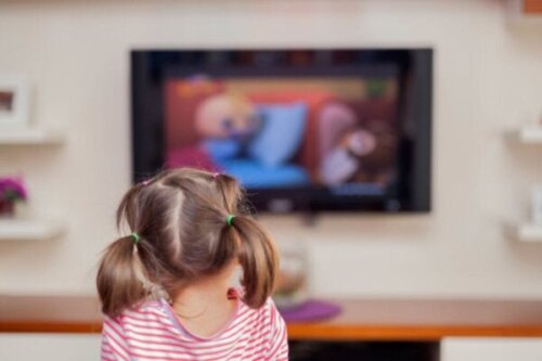 Sådan vælger du egnede tv-programmer til børn