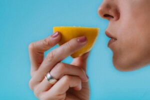 Sensorineural anosmi: Ændringer i lugtesansen